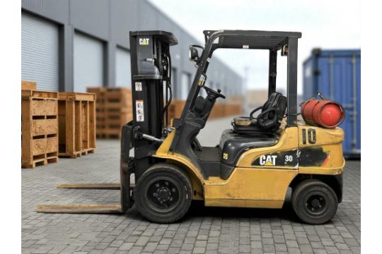 CAT LIFT TRUCKS GP30NT LPG FORKLIFT