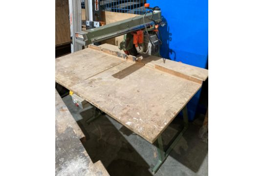 A DeWalt DW-1803 power shop radial arm saw complete…