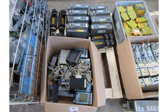 Pallet of Henrob drives servo motors and controls