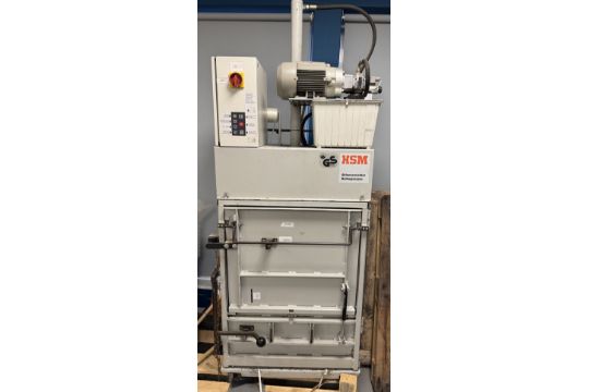 HSM 45 VL Vertical Cardboard Baler, 240volts (Location:…