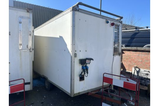 Twin axle fibreglass tannoy box on trailer 12'…