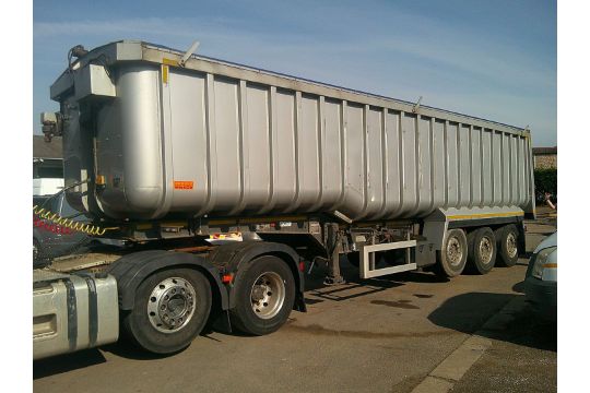 BULK TIPPING TRAILER (DIRECT UNITED UTILITIES…