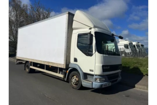 !!! ON SALE !!!DAF LF45 .180 7.5 TONE BOX VAN…
