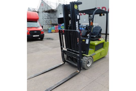 Clark GTX20S Electric Forklift, Sideshift, Serial…