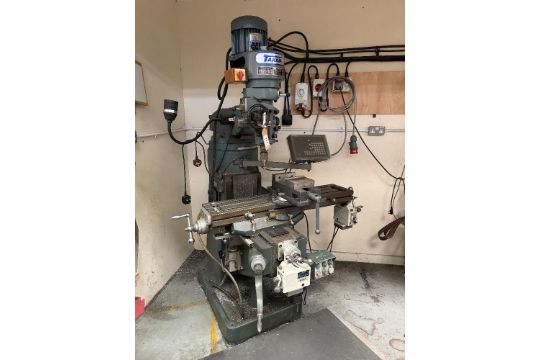 Takam turret head milling machine