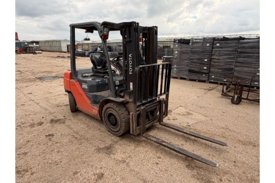 Toyota Tenero 25 025-8FDF25 Diesel Forklift Truck