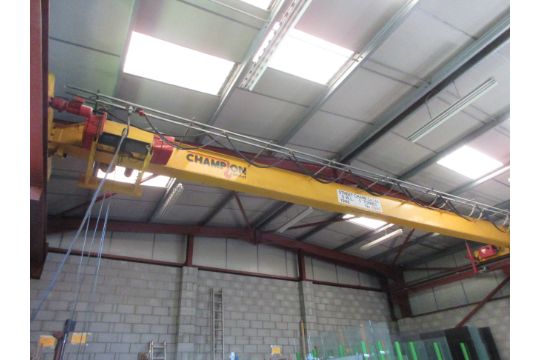 Street Champion 5 tonne travelling gantry crane,…