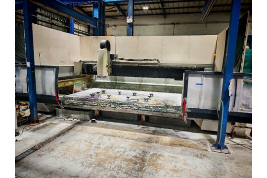 (2009) Intermac Master 43V CNC Vertical Glass…