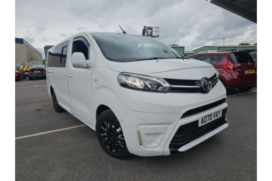 Toyota Proace 2.0 D120 Active Minibus 2020 '70…