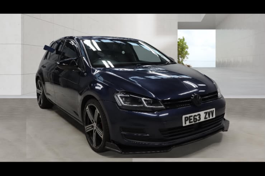 VOLKSWAGEN GOLF 2.0 TDI 'SE DSG' 2013 - AIR CON…