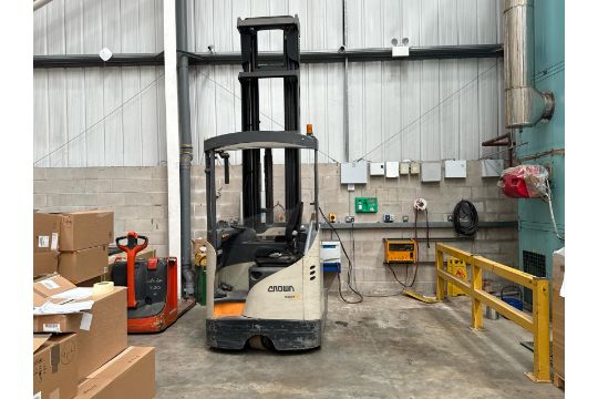 Crown ESR 5000 Series Electric Reach Forklift