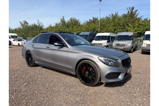 MERCEDES-BENZ C220 AMG LINE PREMIER + 2015 (15)…