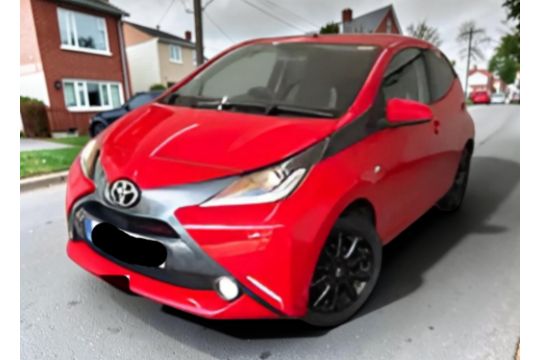 **(only 21k Mileage)** 2017 Toyota Aygo X-style…
