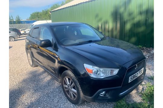 SB62 TOU MITSUBISHI ASX 3 DI-D 4X4 2 X KEYS LOGBOOK…