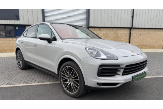 PORSCHE CAYENNE Coupe 3.0 V6 E-HYBRID *PLATINUM…