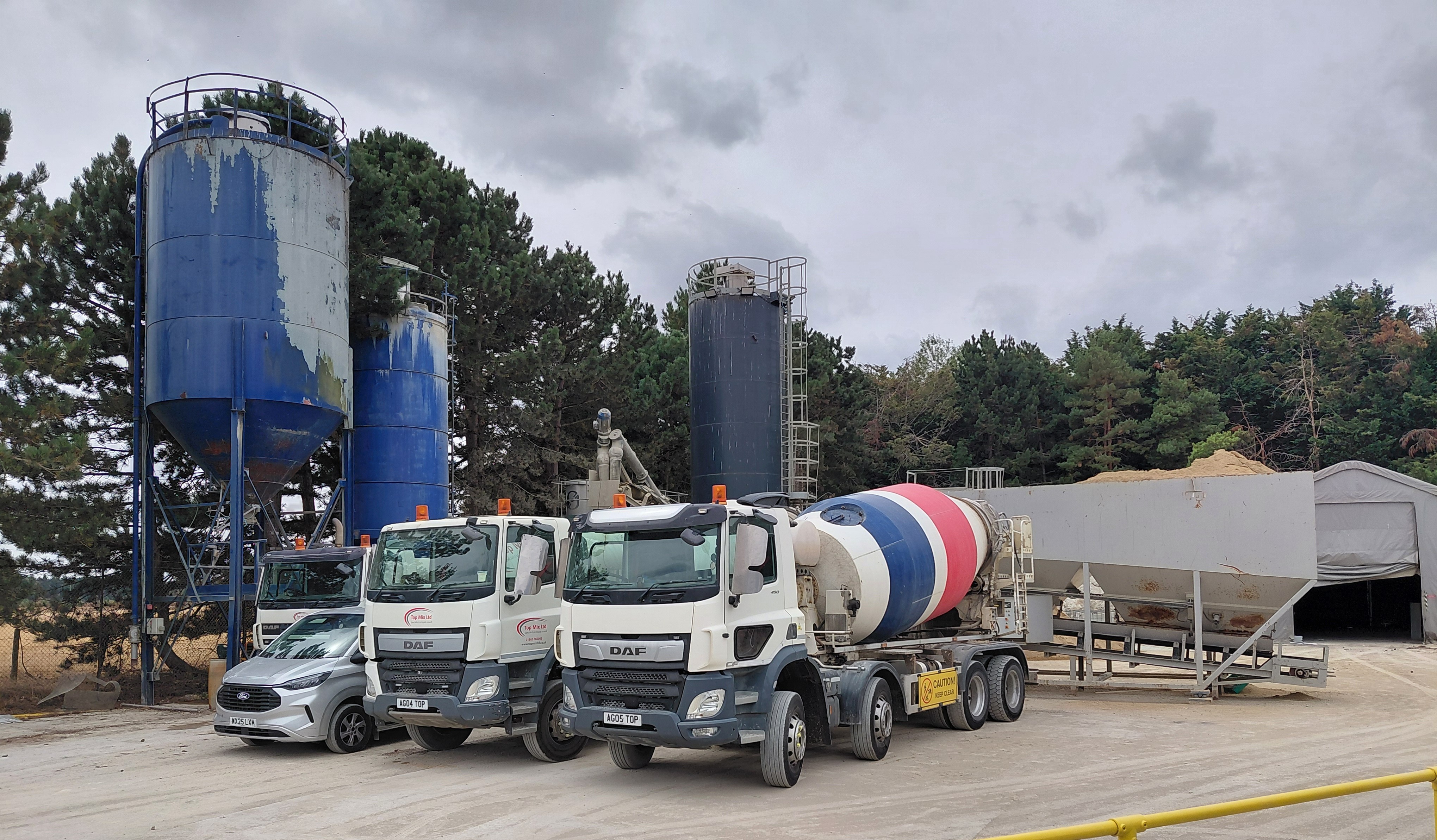 Range of Upright and Low Level Silos…