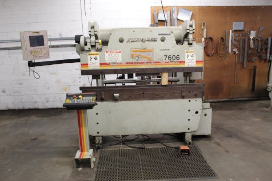 CNC PRESS BRAKE, DURMA MDL. E37160, new 2006,…