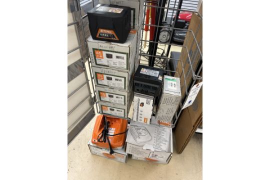 (lot) (12) Stihl Batteries #ak10, (1) #ak20,…