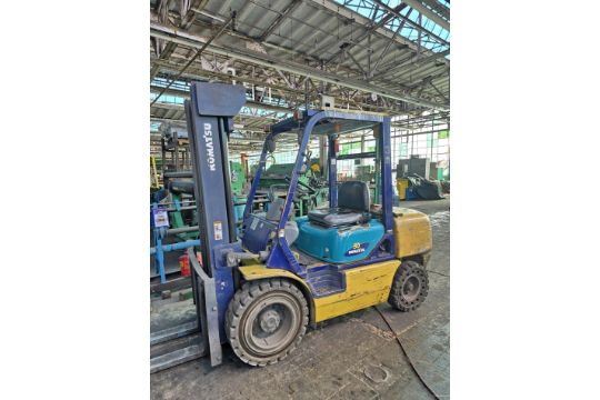 Komatsu Forklift, 4300-Lb Capacity