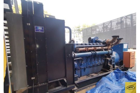 PERKINS 800KVA GENERATOR