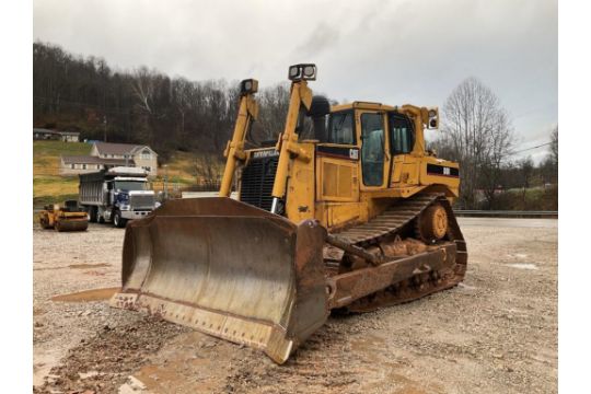 2002 Cat D8R II Dozer