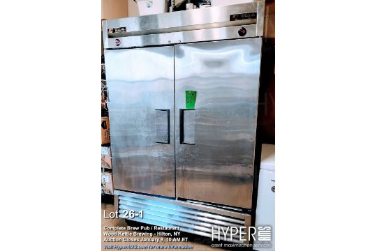 True commercial dual temperature refrigerator/freezer…