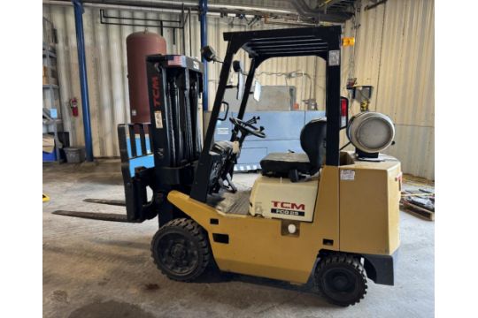 TCM Approximate 5000# LP Forklift, Model…