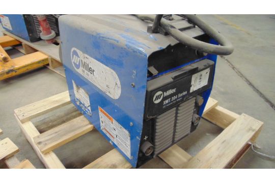 Miller XMT 304 CC/DC Arc Welder