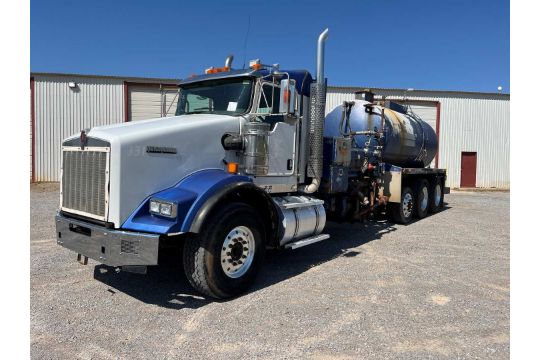 2015 KENWORTH T800 KILL TRUCK BOBTAIL