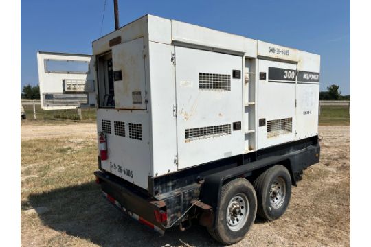 MQ Whisperwatt DCA-300SSK2 240KW Generator