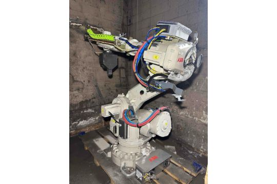 2021 ABB IRB 6700 Industrial Picker Robot…