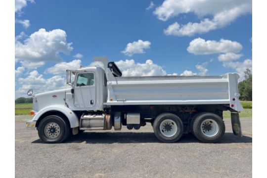 2013 PETERBILT 365 T/A DUMP TRUCK
