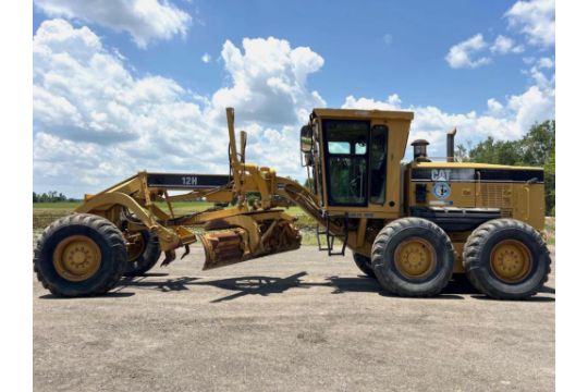 2005 CATERPILLAR 12H MOTOR GRADER