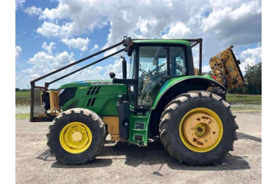 2017 JOHN DEERE 6120M TRACTOR