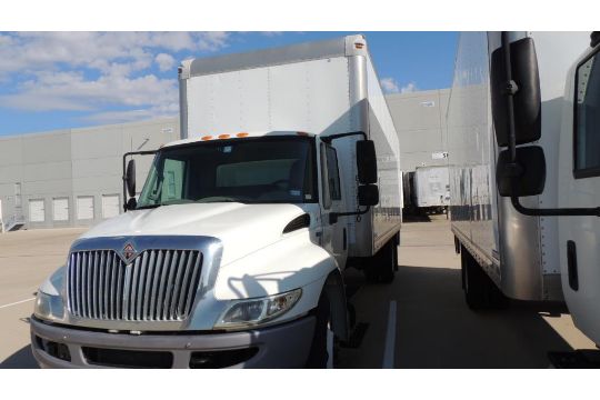 International Box Truck (2015)