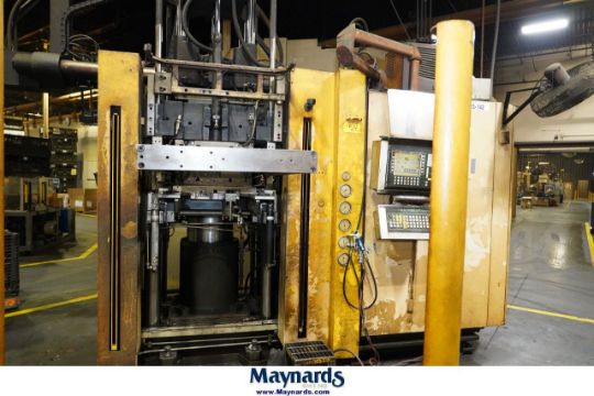 2004 Desma 968.400 ZO B750 500 Ton Vertical Rubber…