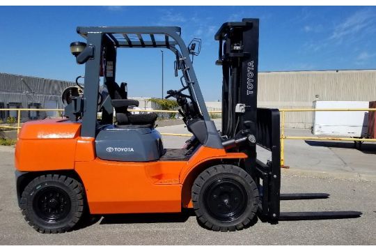 Large Forklift Lease Return Event #13