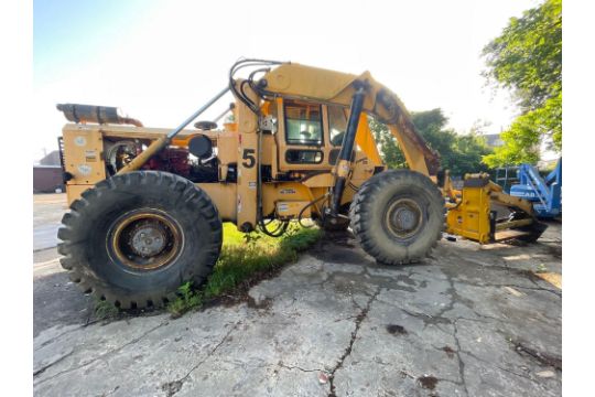 2011, 20,000 lb. Pettibone Super 20 Carry Lift, Rough…