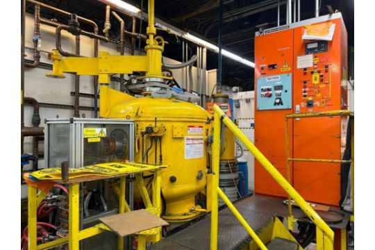 Leybold-Heraeus Vacuum Furnace Model 1S5/3,…