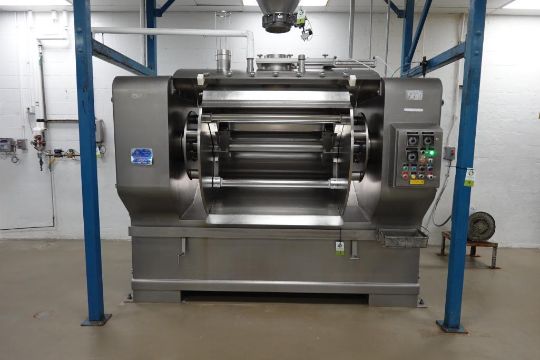 2016 Topos 1400 lb. triple roller bar mixer