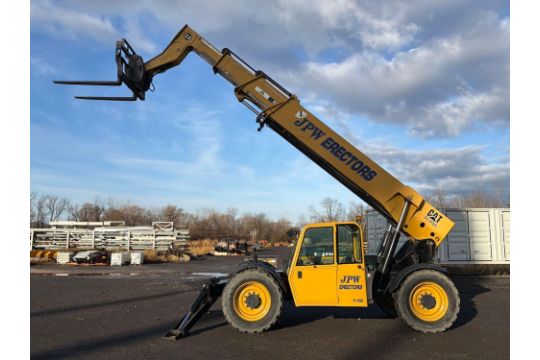 CAT 1255 TELESCOPIC FORKLIFT SN:TBN01033…