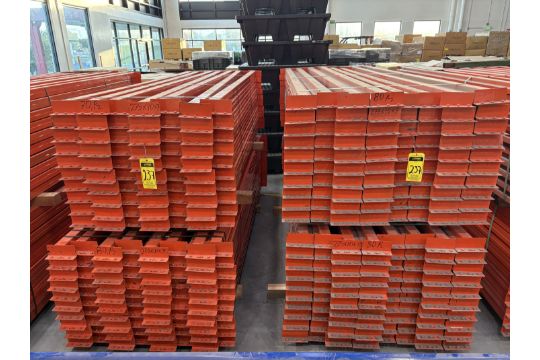 Lot of 310 crossbars for racks, measuring…