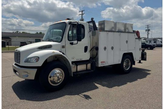 2020 FREIGHTLINER M2 SERVICE TRUCK