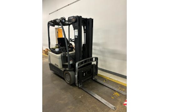 Discount Dance Warehouse Auction