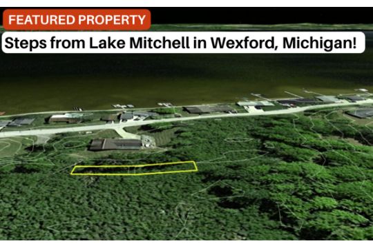 Steps from Lake Mitchell in Michigan!