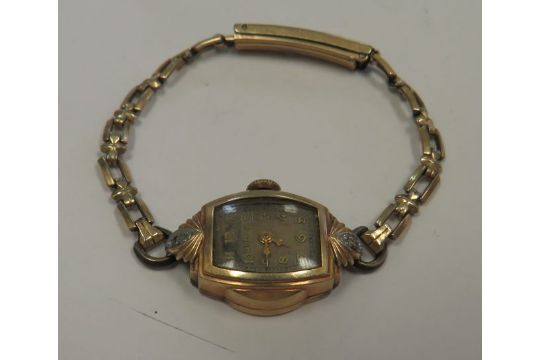 Vintage Bulova 10k gf ladies working wind up wristwatch