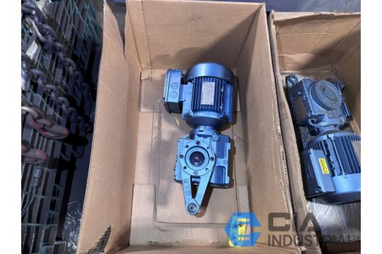 (NEW) 2-HP SEW-EURODRIVE MODEL DFT90L4 GEAR…