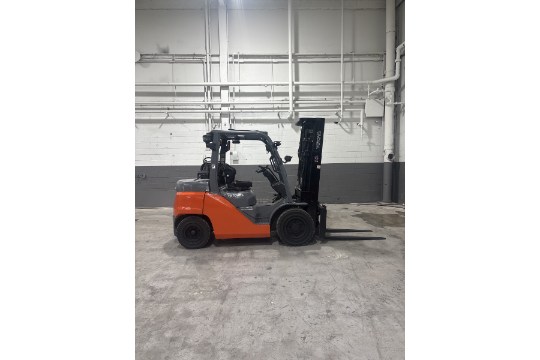 2019 Toyota 8FG35U 8,000 LB Pneumatic Sit…