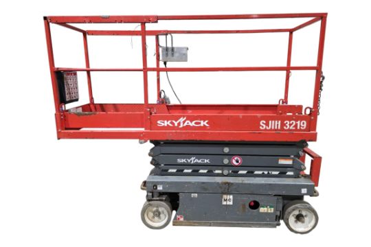 2017 Skyjack SJIII-3219 550lbs 2 Person 24V…