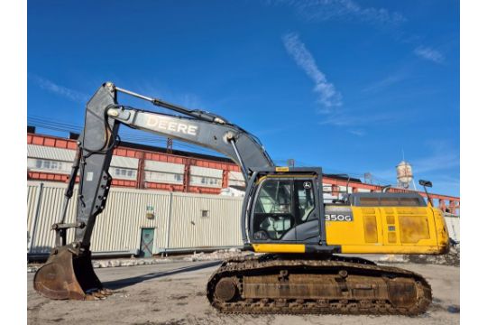 Rigger's Machinery Moving Auction